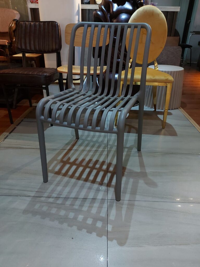 Verona Chair ModLiving Furnishing